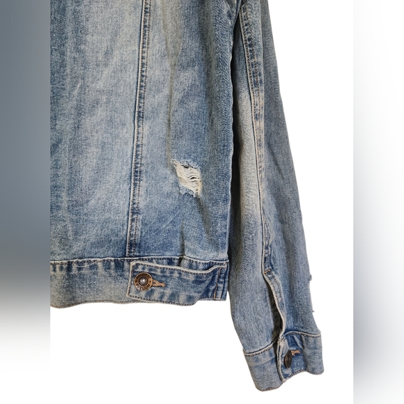 REQUEST men's distressed denim jacket, size M - Picture 7 of 9